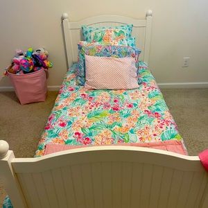 Pottery Barn Teen Lilly Pulitzer duvet cover